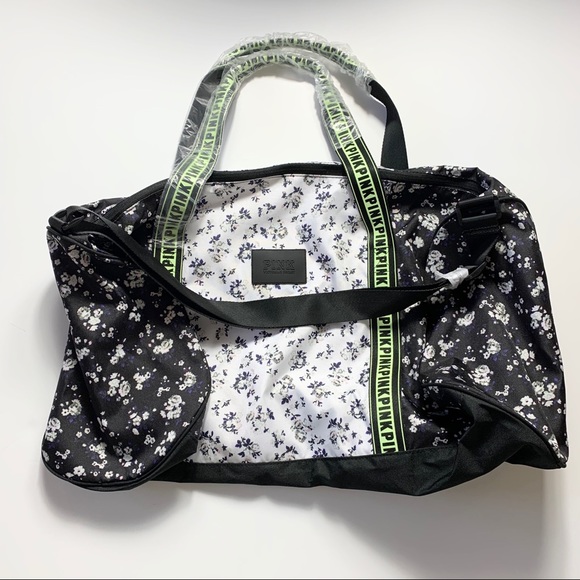 PINK Victoria's Secret Handbags - Victoria’s Secret PINK Duffle Bag PINK Victoria's Secret Handbags - Victoria’s Secret PINK Duffle Bag
